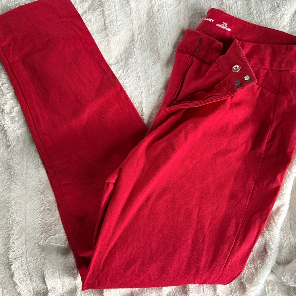 Old Navy Pixie High-Rise Pants in Bright Red